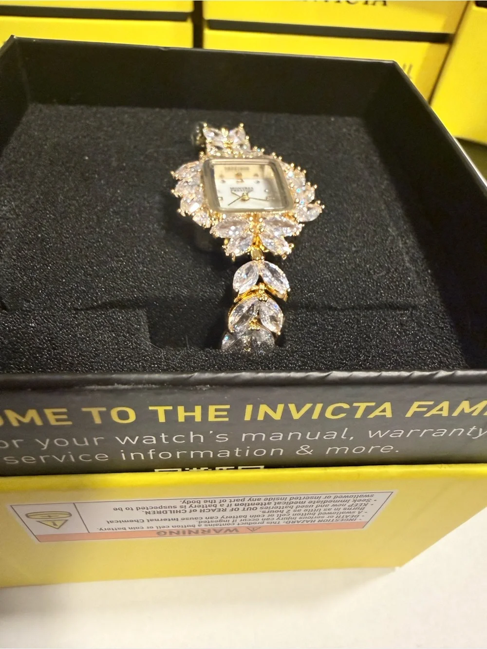 Montres Prestige X Invicta Women's Watch - 30mm, Gold-Real Austrian Pave Crystal